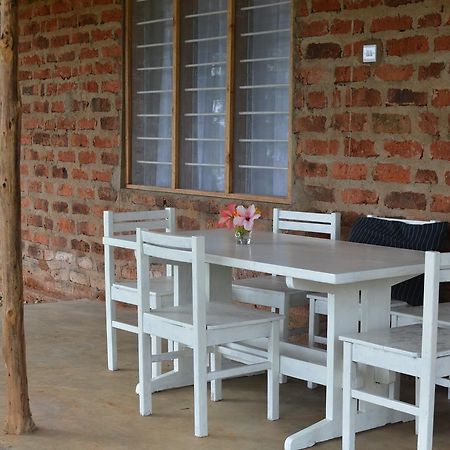 Milemeleni Guesthouse Lushoto Exterior foto